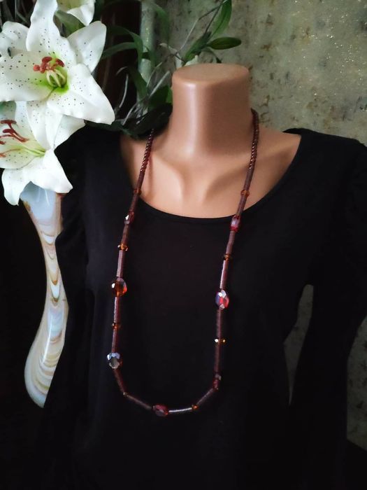 Женские бусы , колье , украшение.