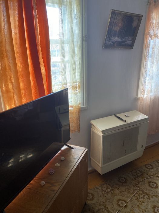 Продаж газифікованого будинку поряд із школою