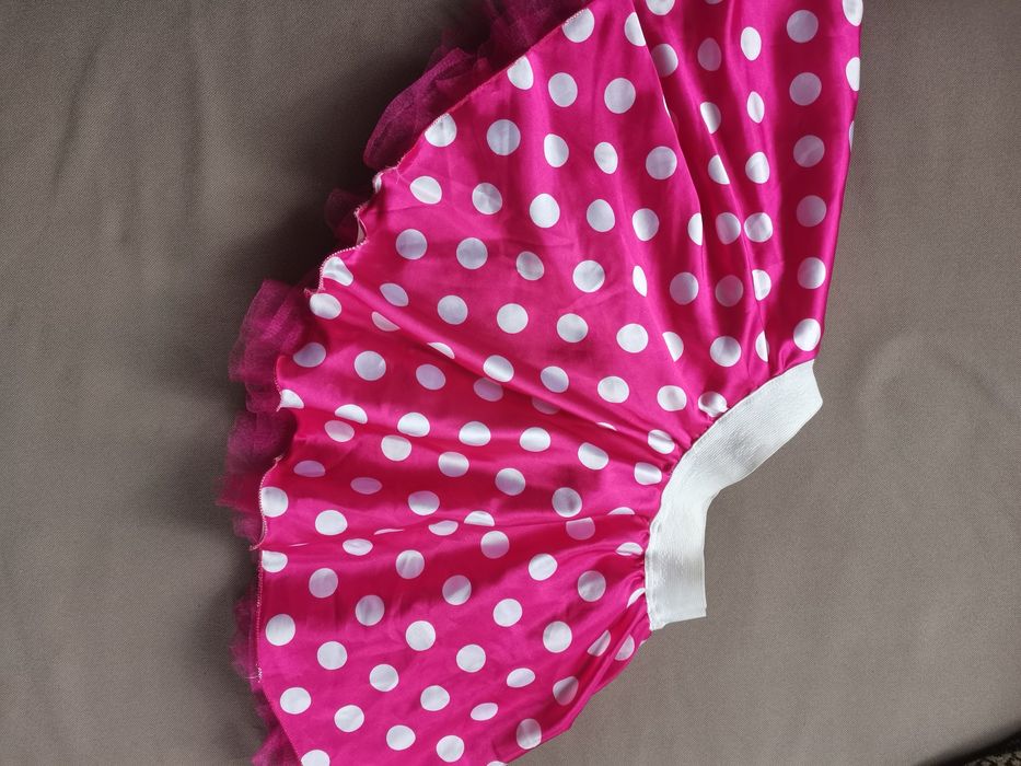 Гарна спідниця на свята