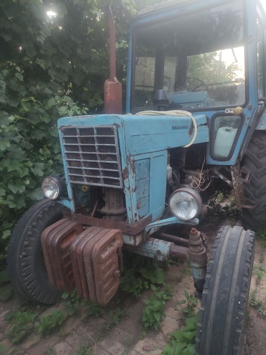 Продам трактор МТЗ 80 з прицепом 2 ПТС 4