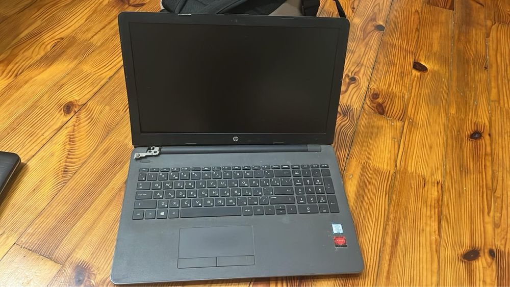 Продам ноутбуки вживані працюючі