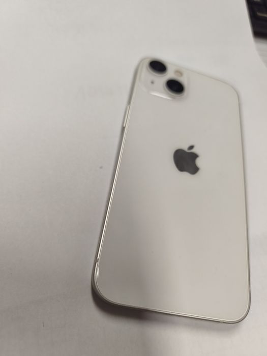 iPhone 13 biały zadbany