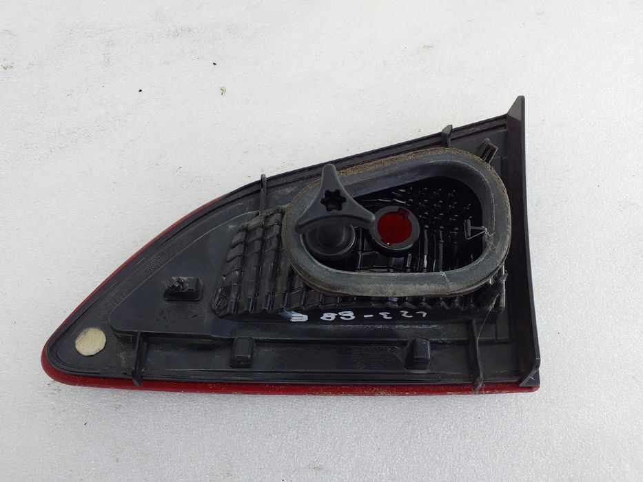 Farolim da mala esquerdo RENAULT Scénic III (JZ0/1_)