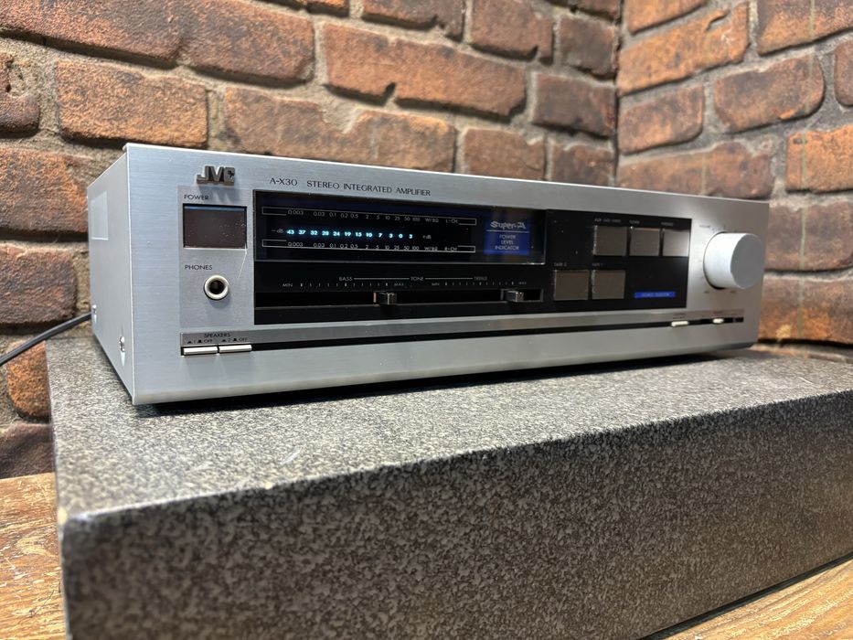Wzmacniacz JVC A X 30