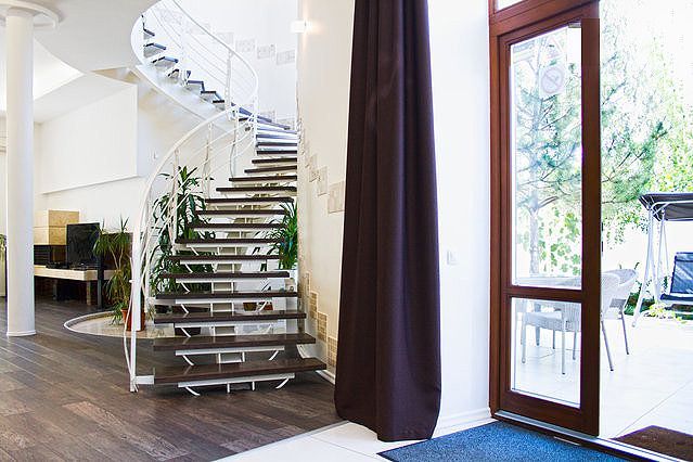 Дом 325 м2, проект Беликова, баня+бассейн, море 2 км