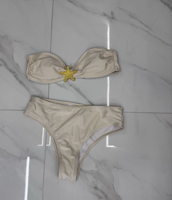 Купальник женский S новый нежно бежевый с золотой звездой