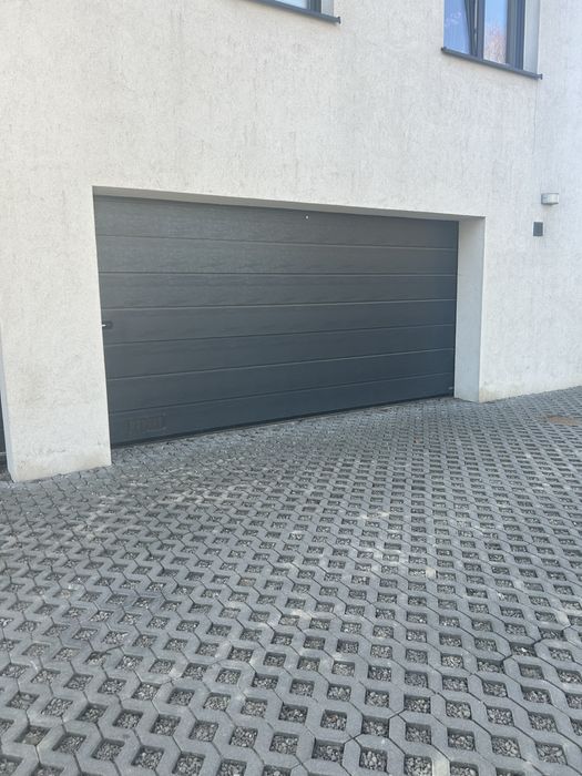 Sprzedam garaż w Redzie ul. Willowa