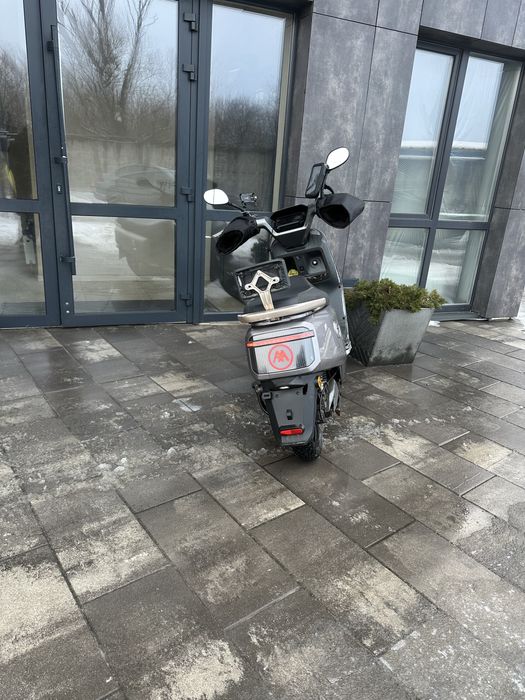 Читайте описание Электроскутер AIMA 700 запас хода 200+км съемний акум