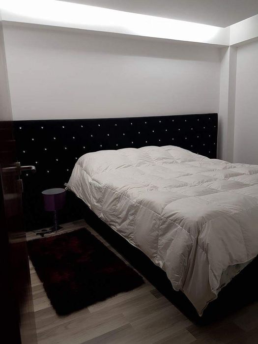 Cabeceira veludo preto com brilhantes 3 m