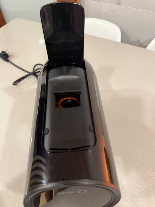 Máquina de café delta q iqonic