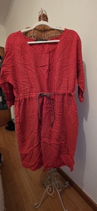 Vestido vermelho Zara