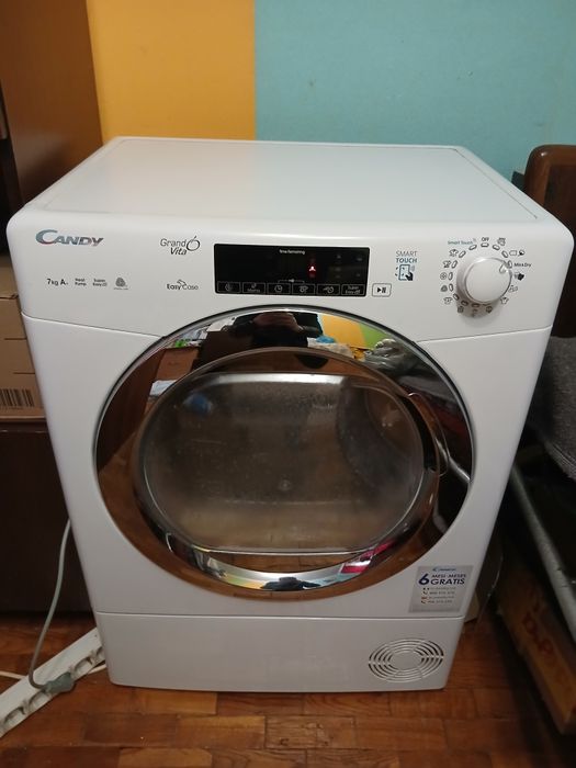 Компрессорна сушильна машина Candy 7 кг