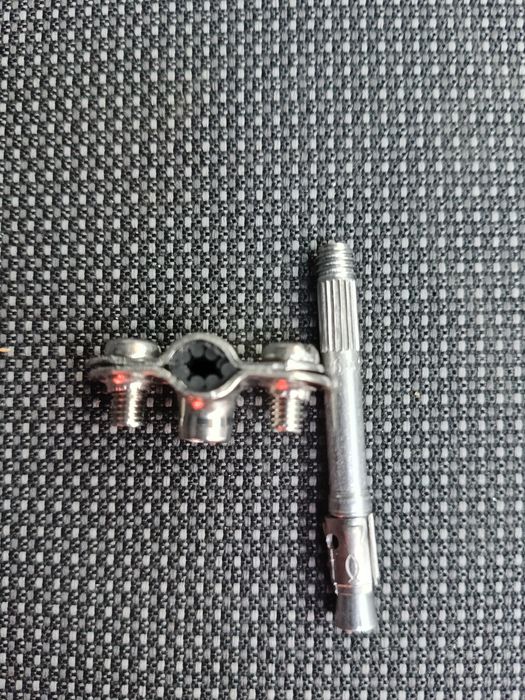 zestaw montażowy kabla czujnika temperatury (Heat Sensor Cable Mounting Set A2404B)