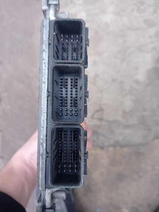 Запчастини Renault Laguna 2