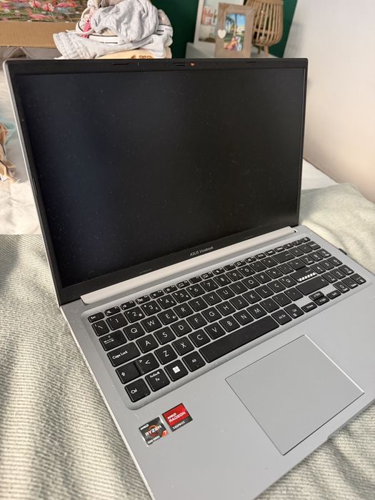 Portatil Asus Vivobook