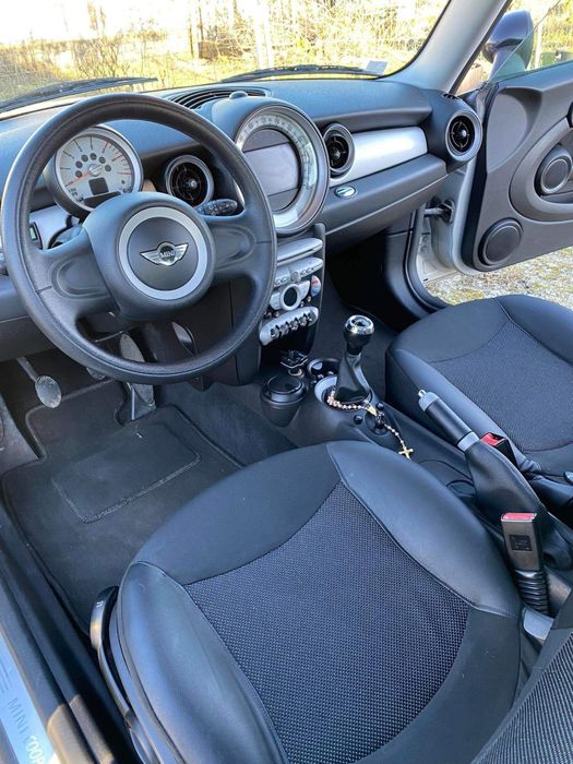 MINI Cooper D 1.6 HDI 110cv