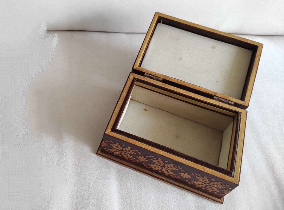 Шкатулки Скриньки