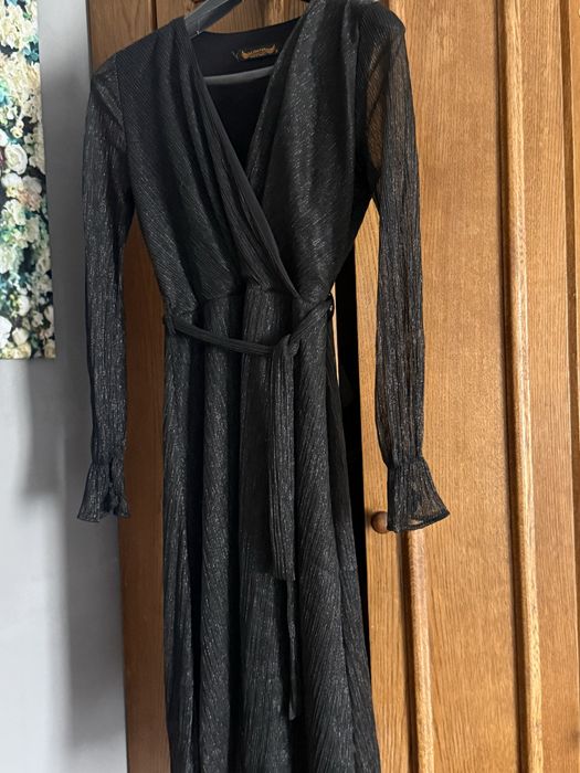 Неймовірна сукня