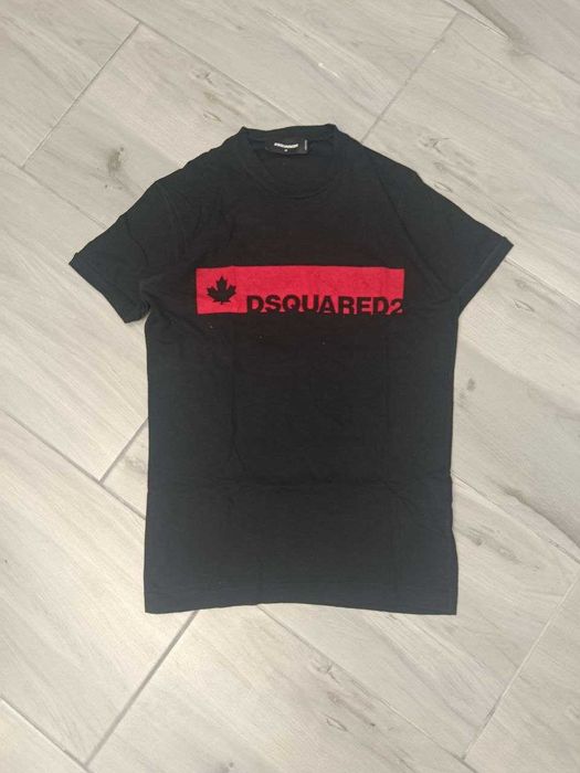 Футболка Dsquared2 Made in Italy — чорна