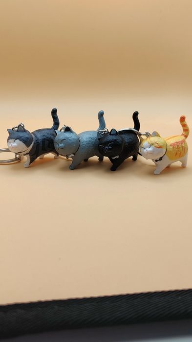 Porta chaves - várias raças gatos