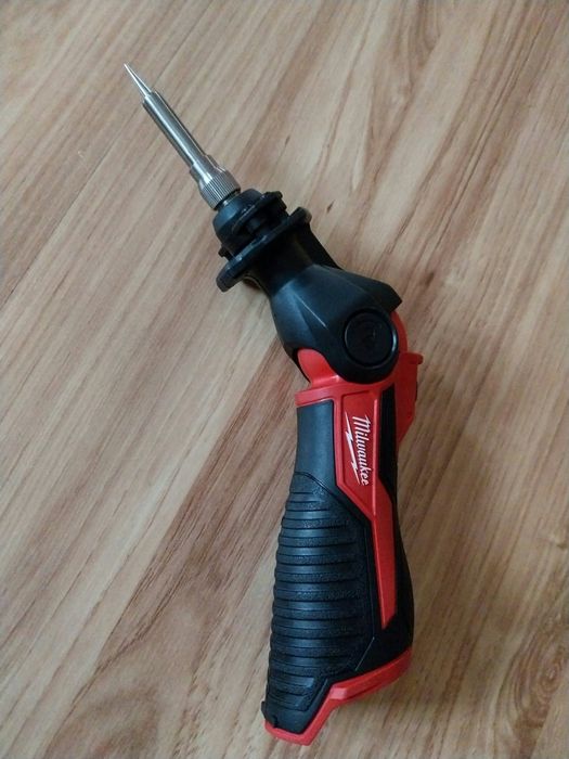 Milwaukee  M12SI