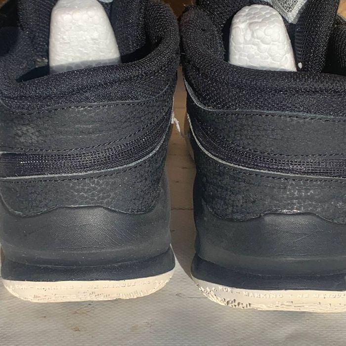 Nike Team Hustle D 10 баскетбольные кроссовки, 38 р.