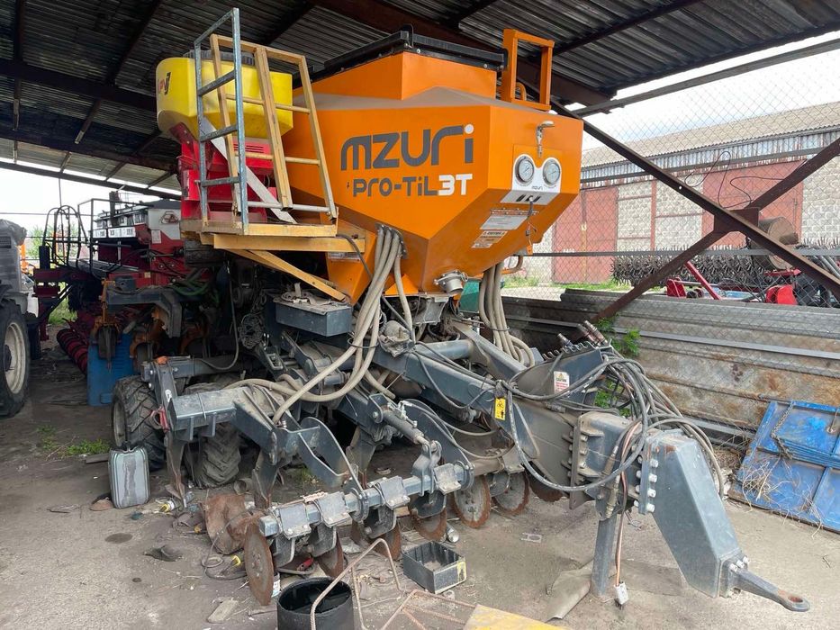 Сеялка mzuri3т зерновая +пропашная +микрогранула