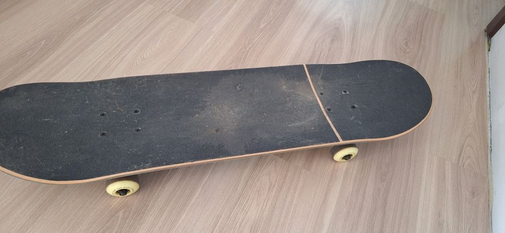 Deskorolka Decatlon Complete 100 Canadian maple jak nowa