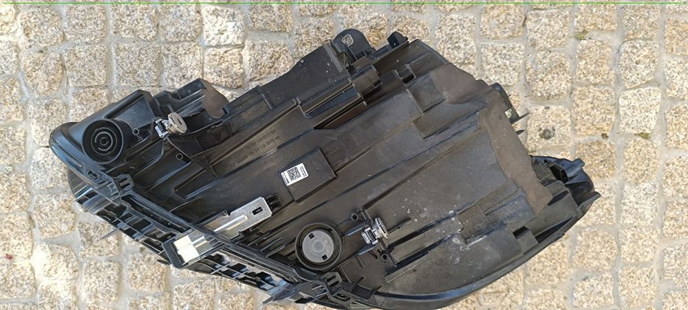 Farol BMW 2 F44 full Led