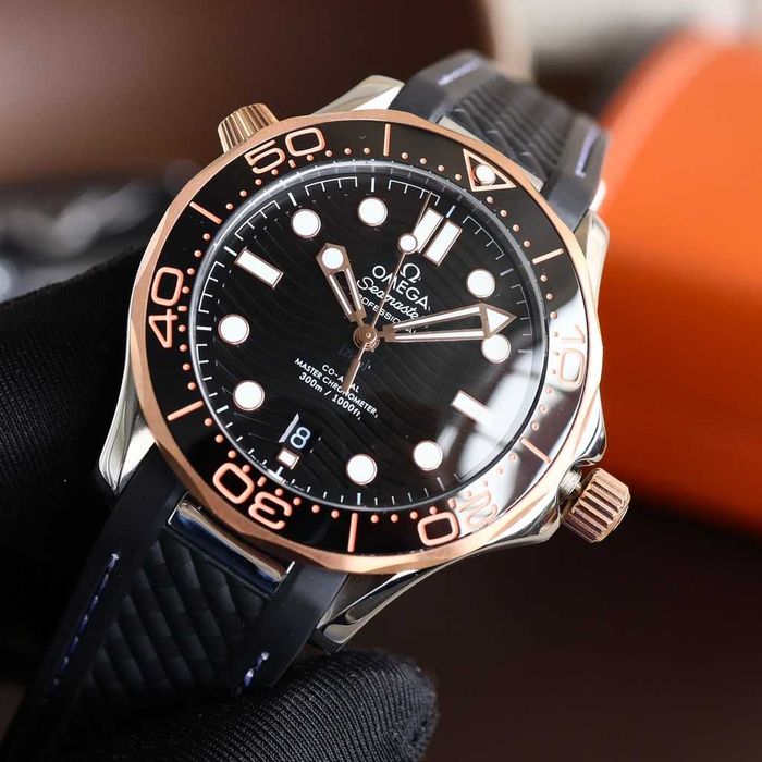 Годинник автоматичний  Omega Seamaster Diver 300M 42 mm watch Sedna Ref. 210.62.42.20.03.003