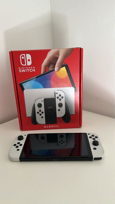 Nintendo Switch OLED+CAPA+JOGOS