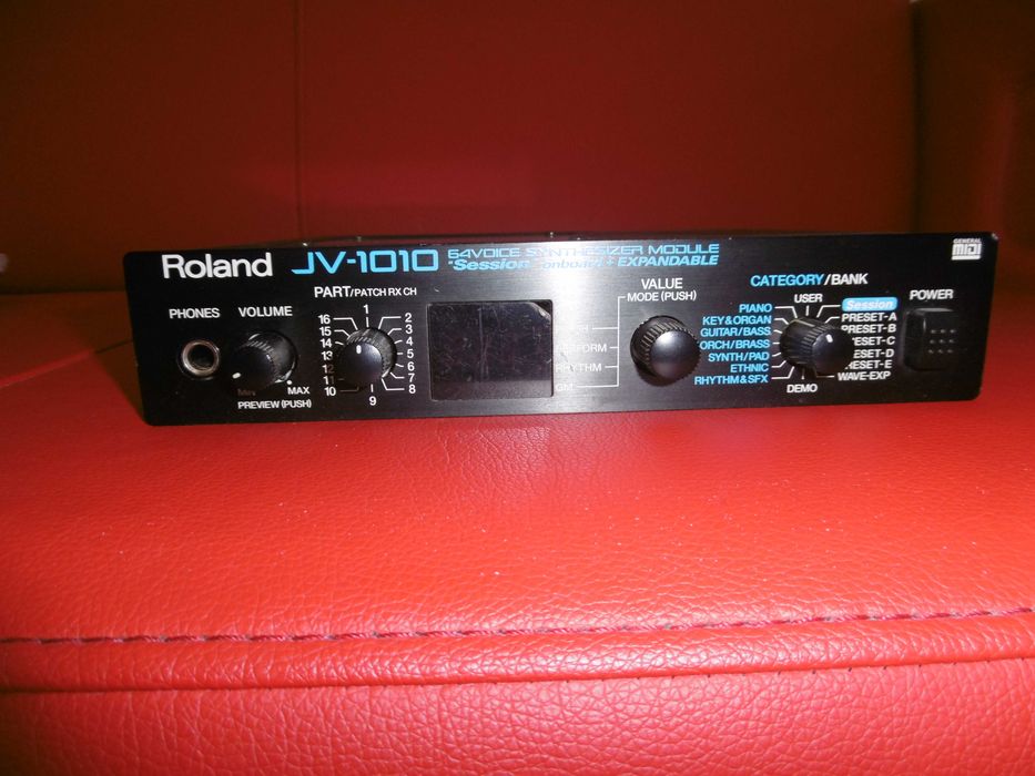 Modul brzmieniowy  Roland   JV  1010