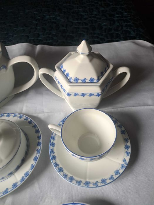 Coimbra Tea Set430935142837800962