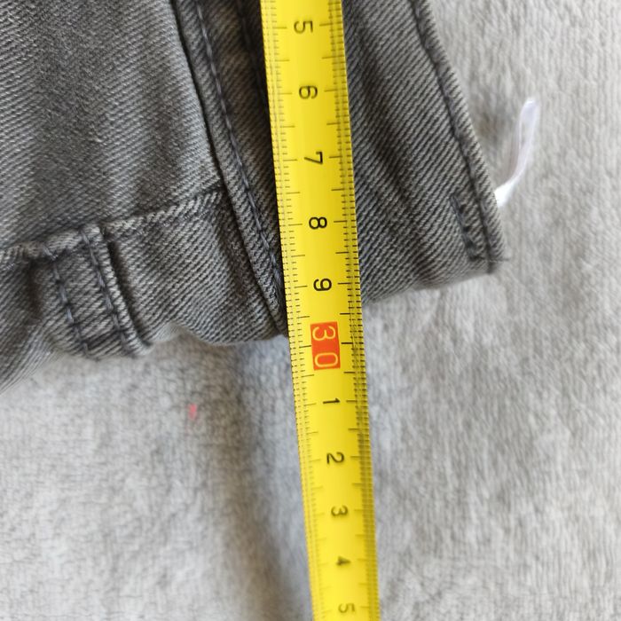 Nowe szorty z elastycznego denimu C&A szare 116