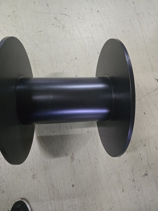 Bobine em plástico.