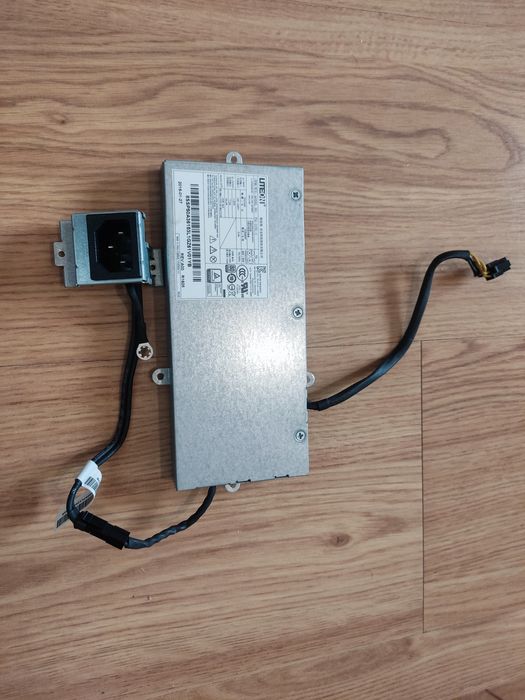 Fonte PC Lenovo i7 All In One M900z64552368489089121