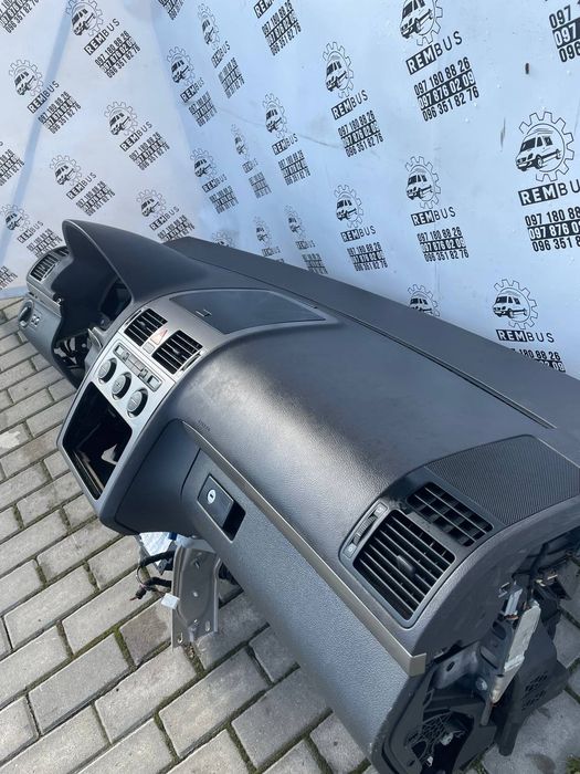 Комплект безпеки  VW Touran подушка торпеда AIRBAG ремень