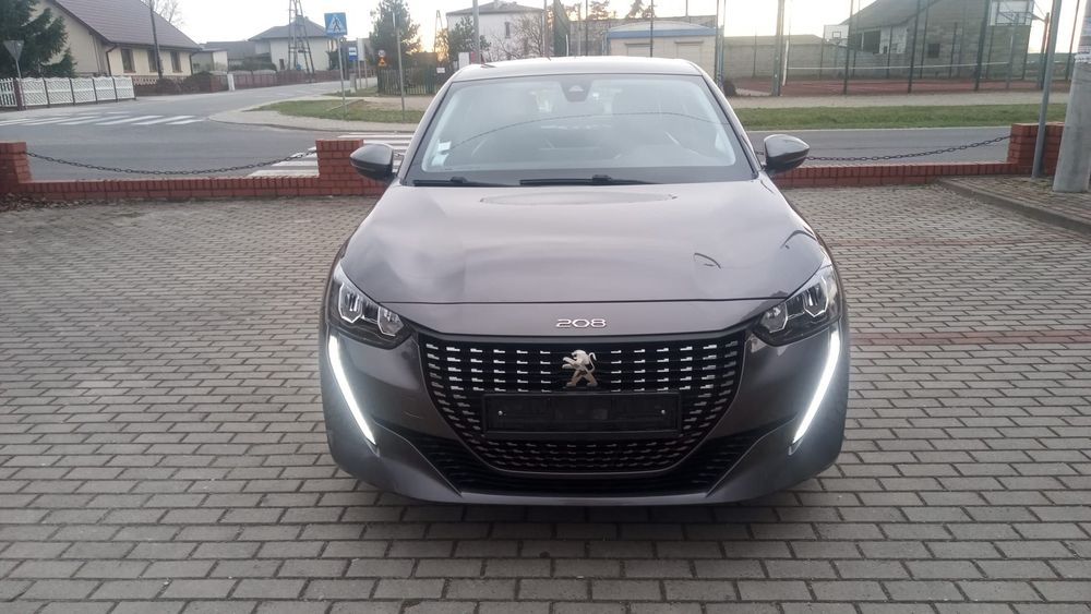 Peugeot 208 1,2 100KM 50tyś km Kamera cofania 360 CarPlay Full Led
