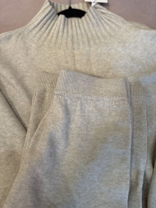 Продам зимовий костюм