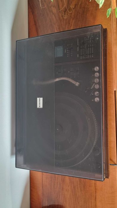 Gramofon Unitra Daniel WG 1100 fs ze wzmacniaczem uszkodzony