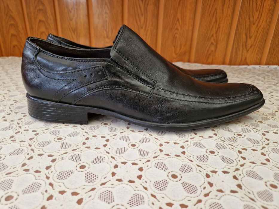Buty Opttimo Collezione 41 wkładka 27 model 2024 skóra naturalna marko