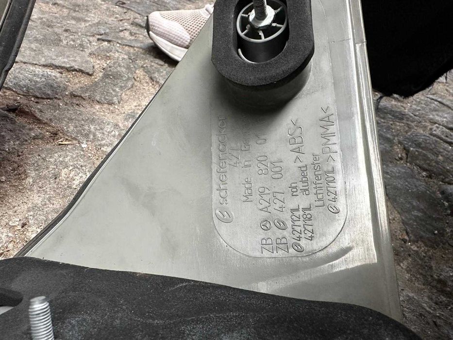 Farolins Traseiros Mercedes-benz