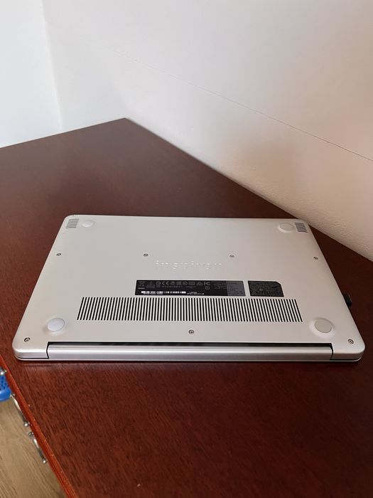 Laptop Dell Inspiron 13
