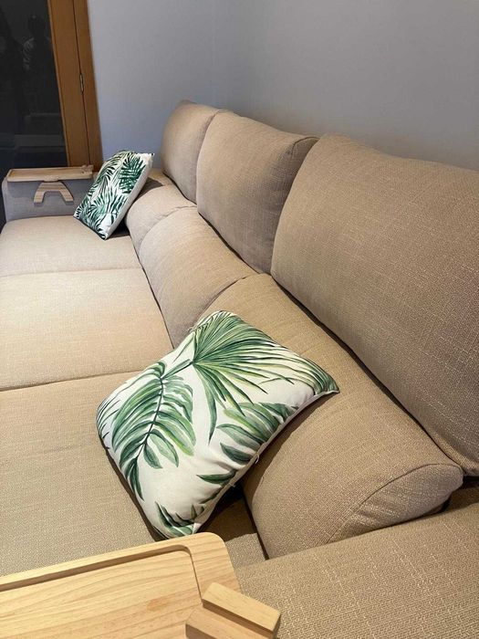 Sofa chase longue cama encosto rebativel alomfadas c garantia 270 cm