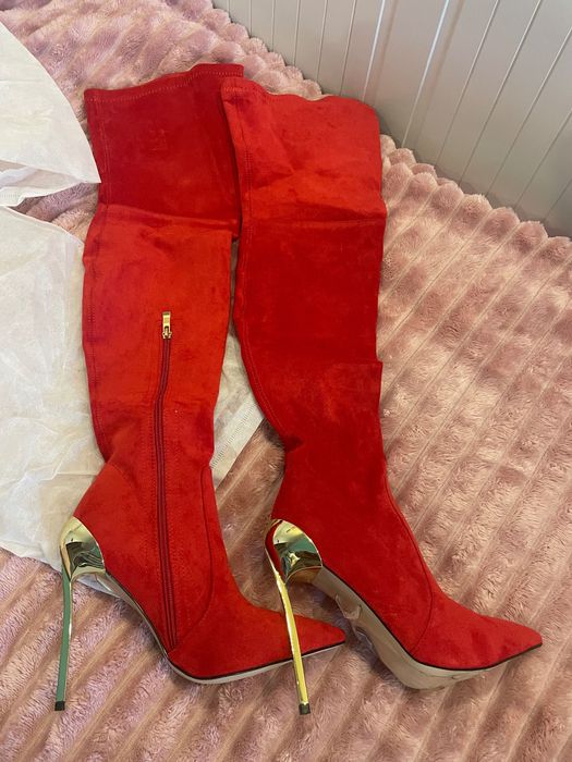 Женские красные ботфорты чулок на золотой шпильке