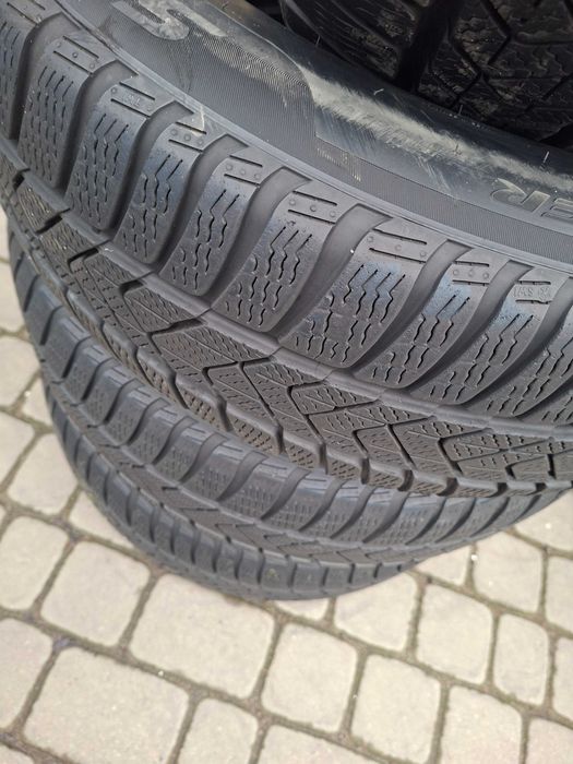 Шини 4шт Runflat 225/55 R17 97H Pirelli Sotto Zero3 Michilin.