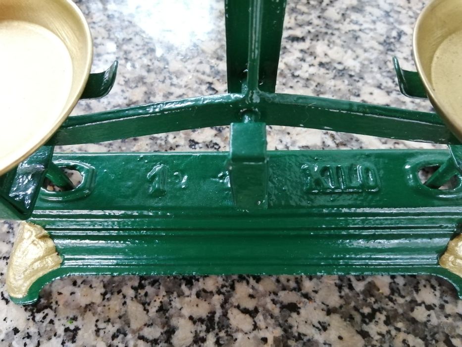 Balança muito antiga original