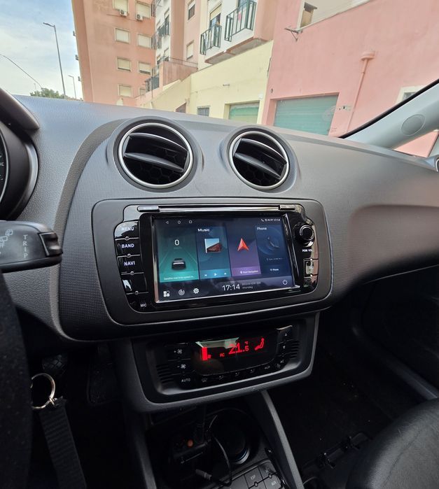 SEAT Ibiza ST — fotografia 4