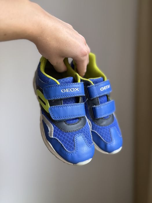 Sneakersy Geox Respira 32