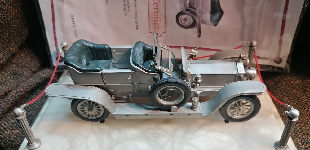 Rolls royce silver ghost série limitada  20 cms